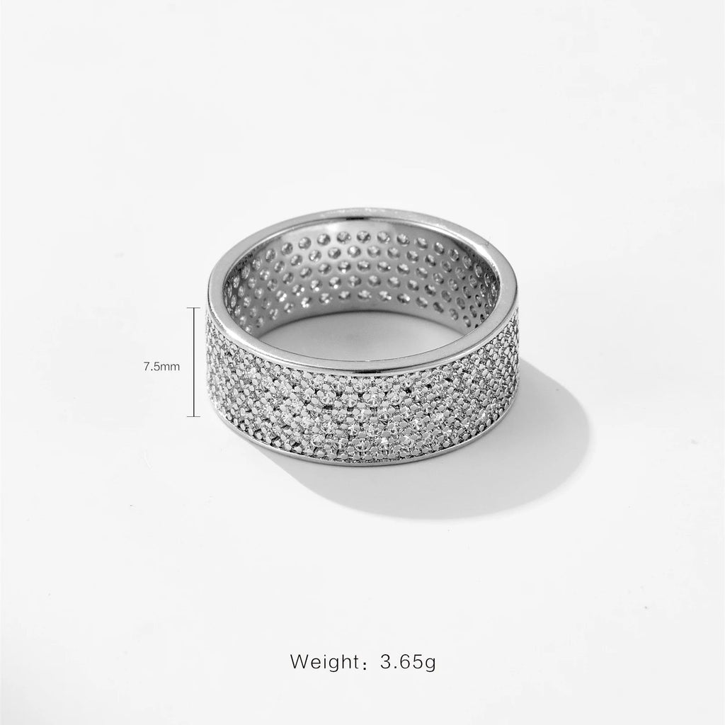 Circle Diamond Ring